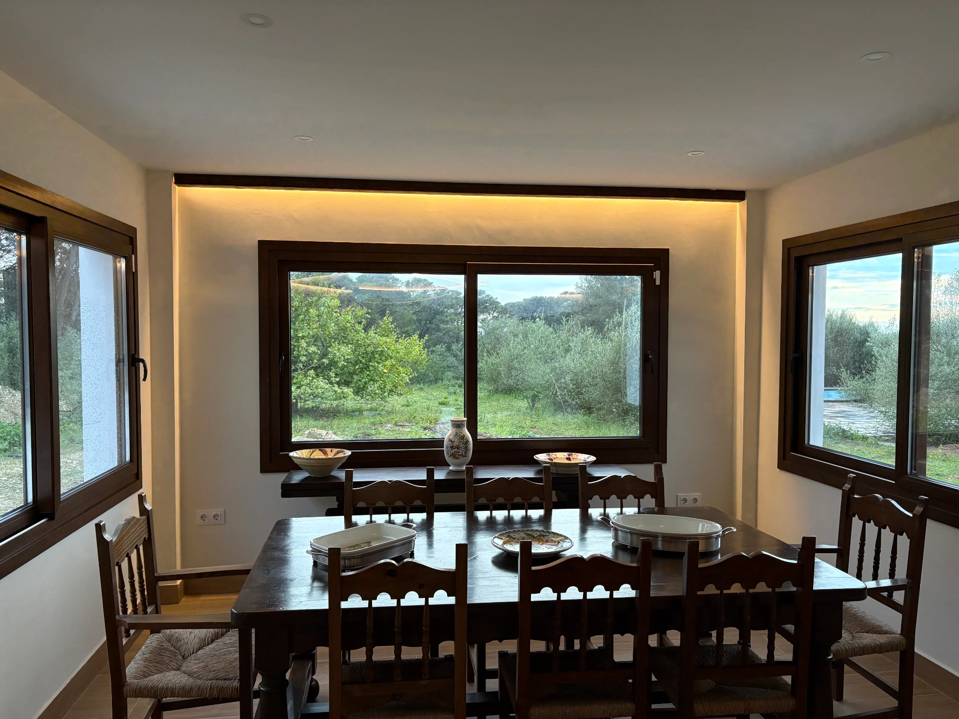 Cortijo · Comedor en madera
