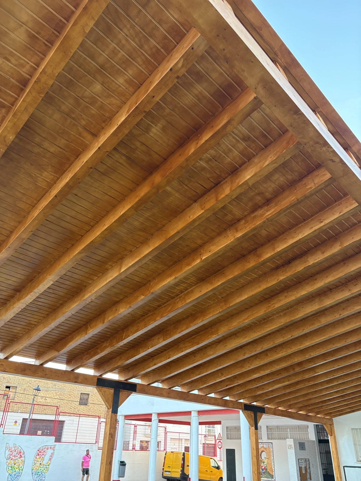 Pérgola CEIP · estructura interior